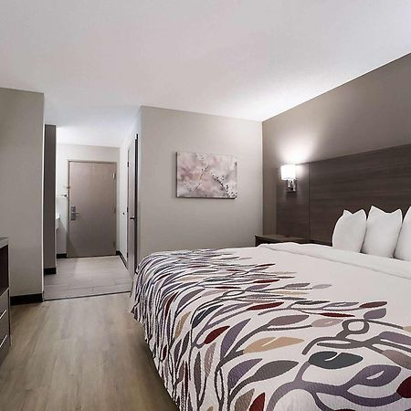 Super 8 By Wyndham Marston Μοτέλ Εξωτερικό φωτογραφία